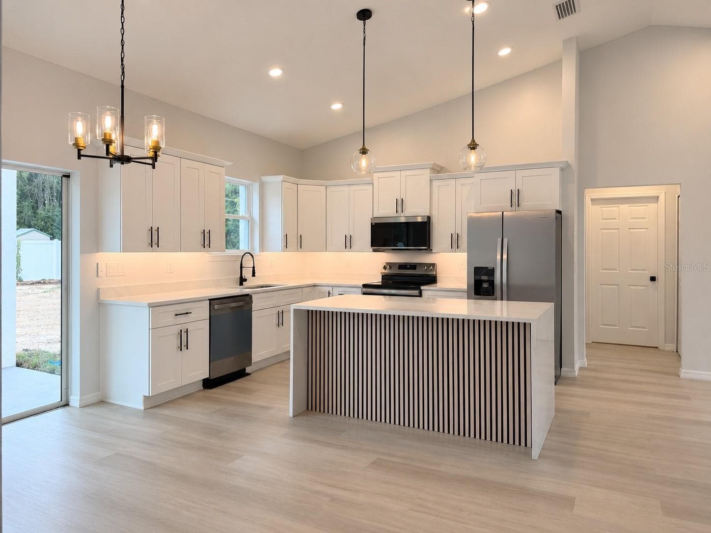 Single Family Residence at 5500 PECAN RD, OCALA, photo 2 of 16