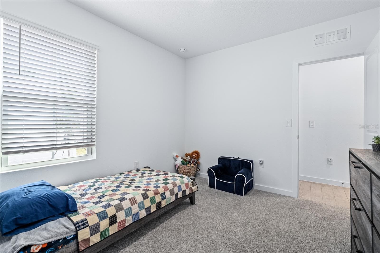 Single Family Residence at 17 BIRCHWOOD PL, PALM COAST, photo 14 of 54