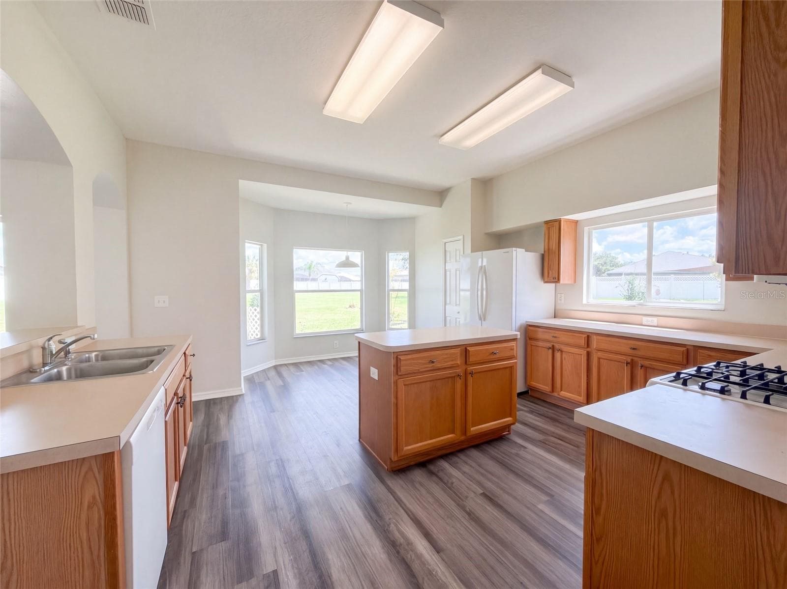 Single Family Residence at 4920 TRINIDAD DR, LAND O LAKES, photo 7 of 29