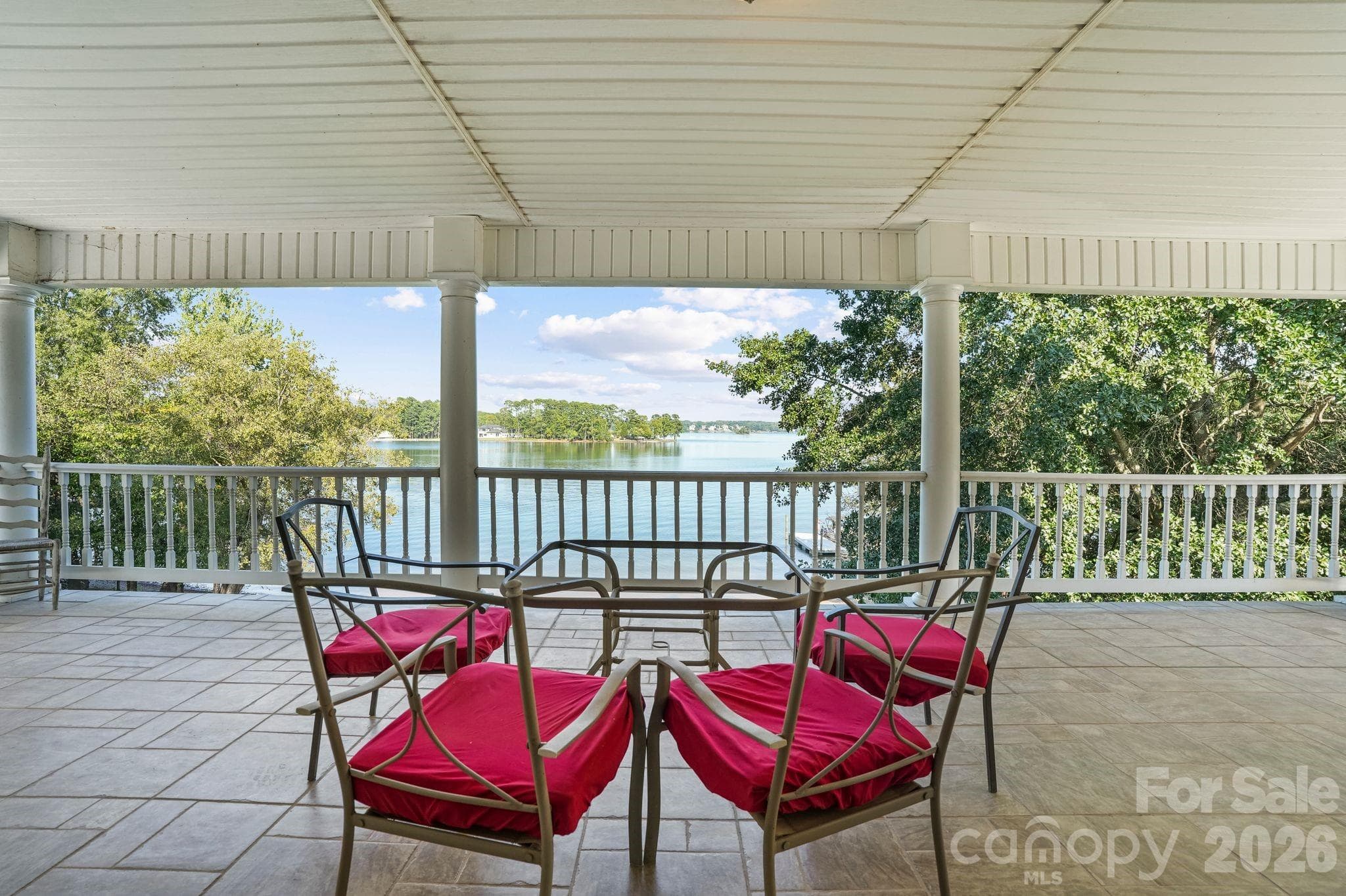 Main Living Porch - 2159 Mingus Lane, York