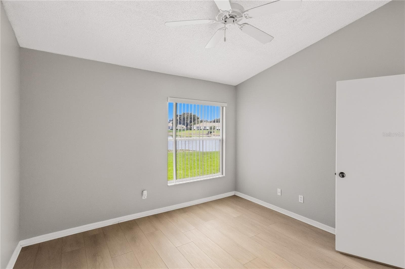 Comfortable owner’s retreat offering privacy - 1002 NICENE CT #47, SUN CITY CENTER