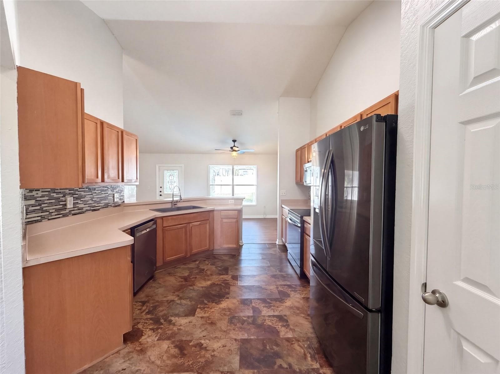Single Family Residence at 6041 PARNELL AVE, SPRING HILL, photo 24 of 28