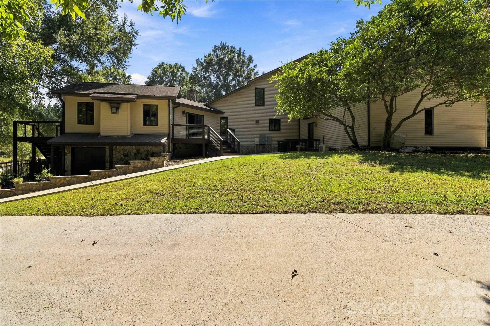 Single Family Residence at 445 Pendergrass Road, York, photo 2 of 48