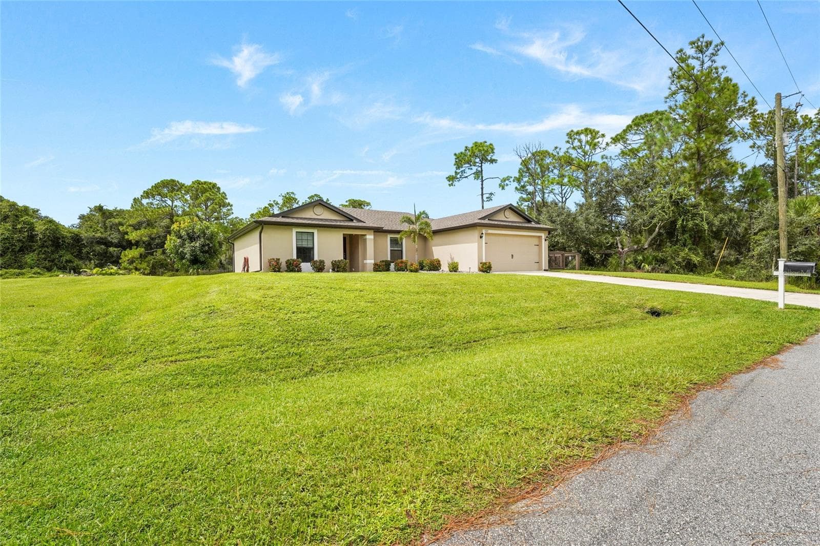 Single Family Residence at 5335 TRUMPET ST, NORTH PORT, photo 3 of 64