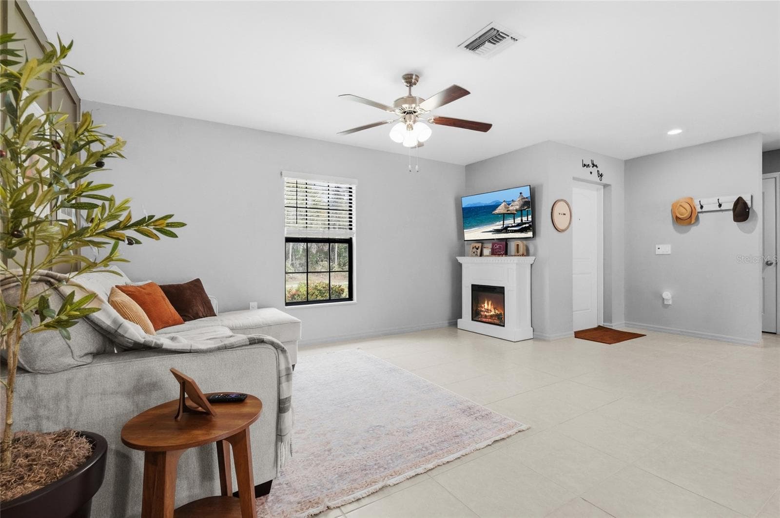 Single Family Residence at 5335 TRUMPET ST, NORTH PORT, photo 12 of 64