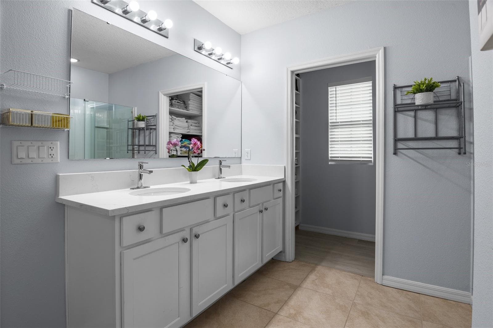 Master Bathroom - 2460 WHITE POPPY DR, KISSIMMEE