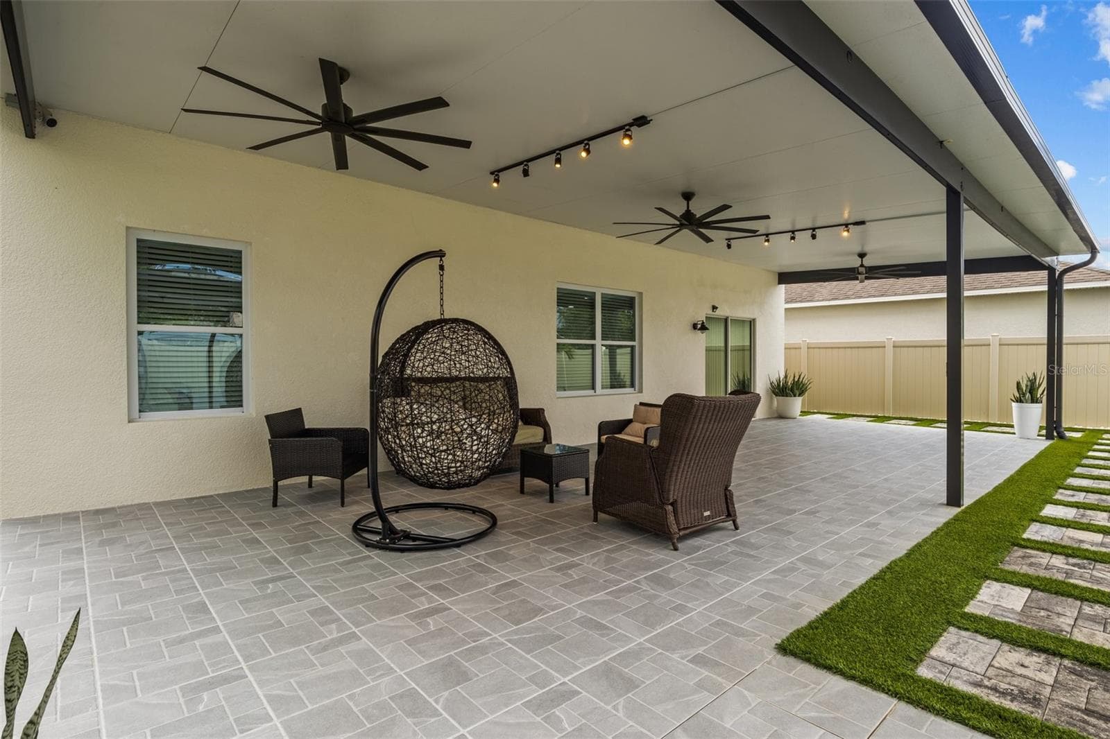 Terrace - 2460 WHITE POPPY DR, KISSIMMEE