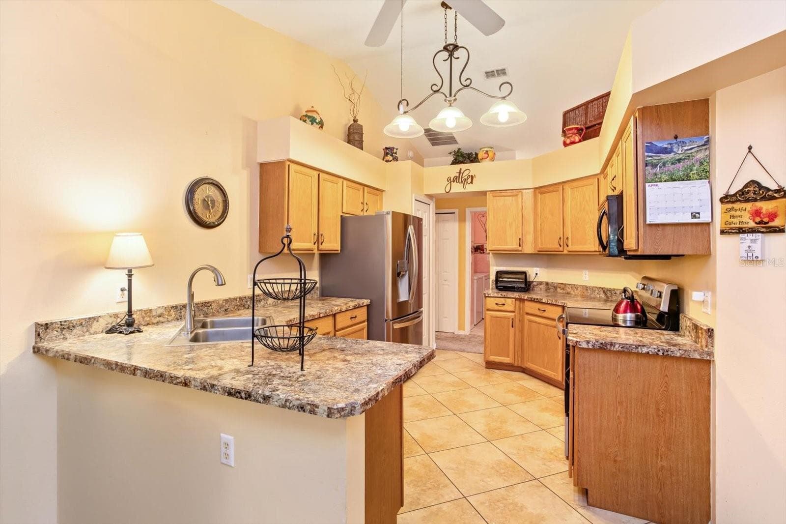 Single Family Residence at 25845 GLEN EAGLE DR, LEESBURG, photo 15 of 43