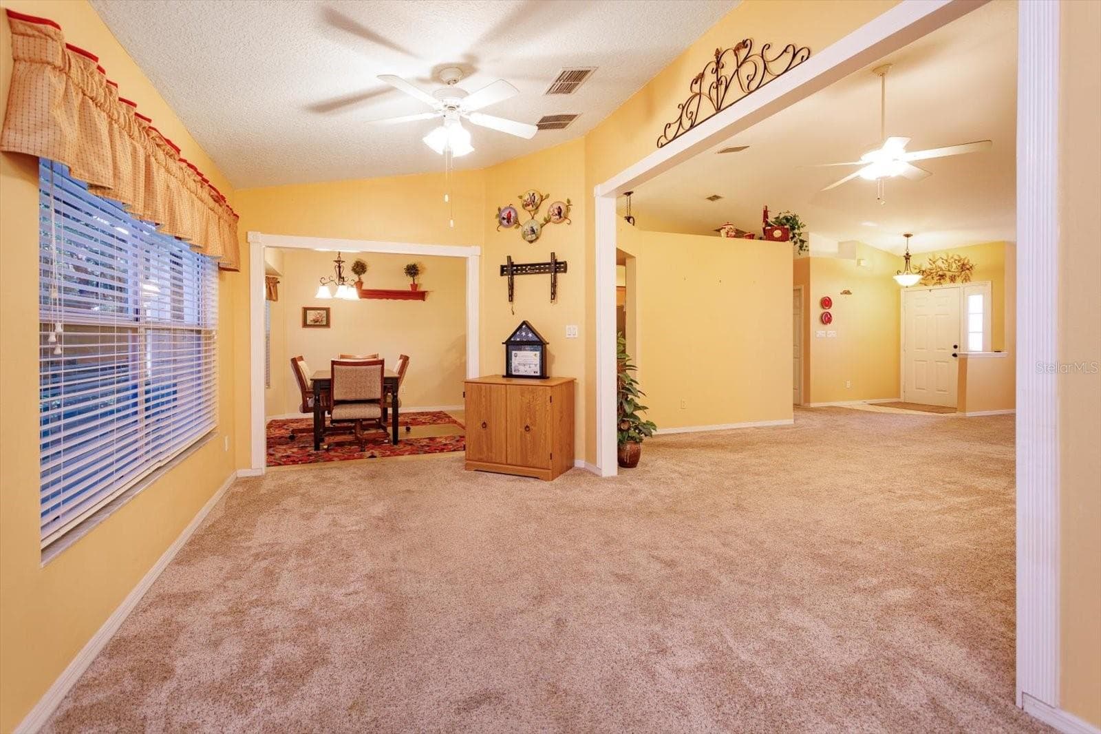 Den - 25845 GLEN EAGLE DR, LEESBURG