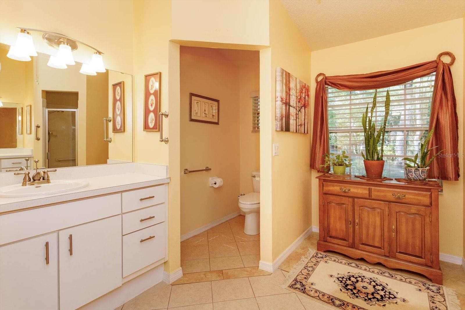 Primary privy - 25845 GLEN EAGLE DR, LEESBURG