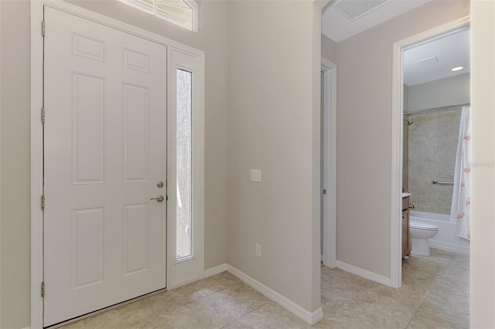Single Family Residence at 11662 PARROTFISH ST, VENICE, photo 9 of 79