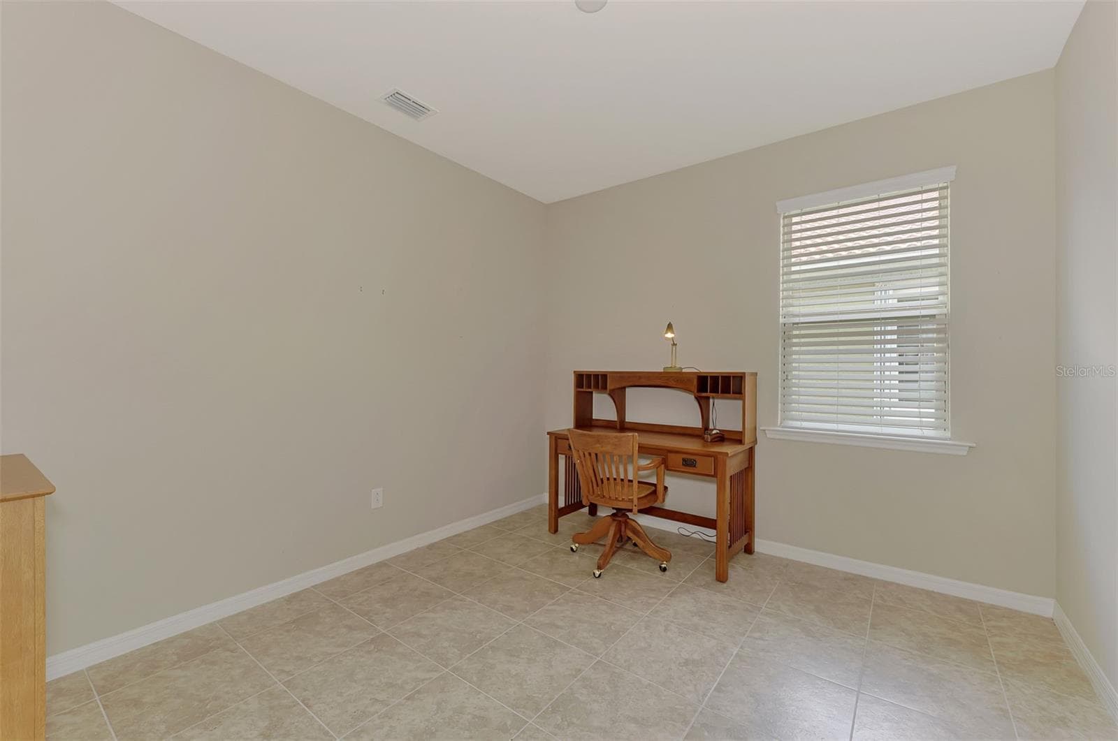 Single Family Residence at 11662 PARROTFISH ST, VENICE, photo 46 of 79
