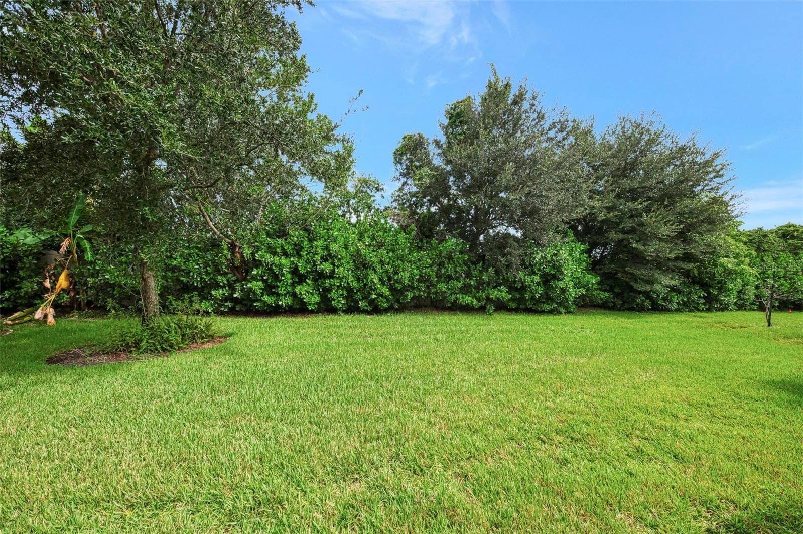 Single Family Residence at 11662 PARROTFISH ST, VENICE, photo 53 of 79