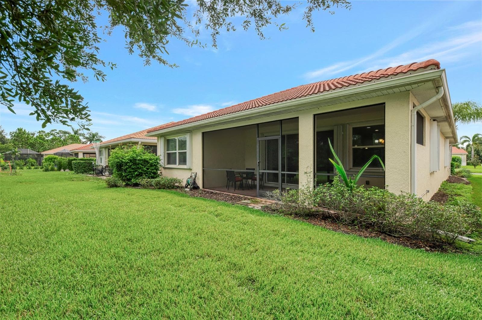 Single Family Residence at 11662 PARROTFISH ST, VENICE, photo 54 of 79