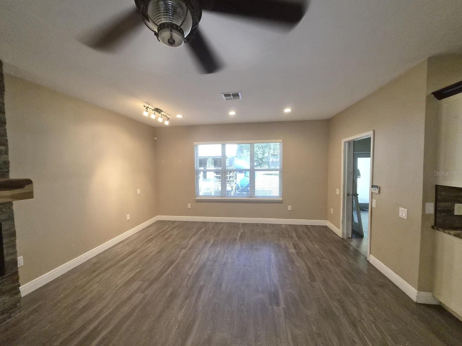 Single Family Residence at 18216 SW 68TH LOOP, DUNNELLON, photo 8 of 46
