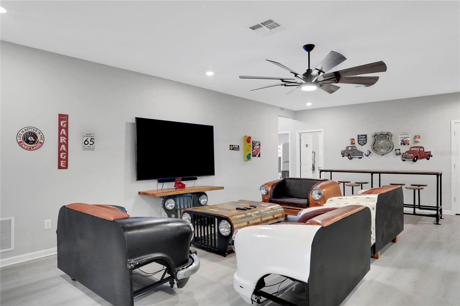 Single Family Residence at 2541 SHANTI DR, KISSIMMEE, photo 13 of 44