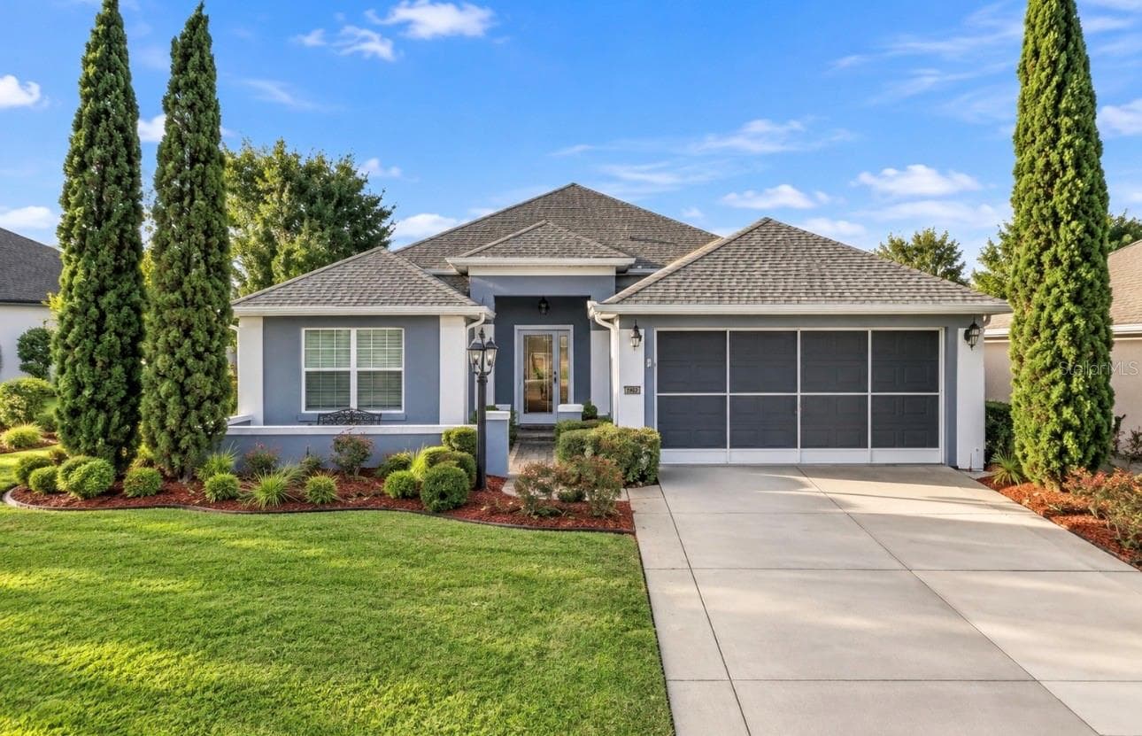 Single Family Residence at 13385 SE 91ST COURT RD, SUMMERFIELD, photo 2 of 32