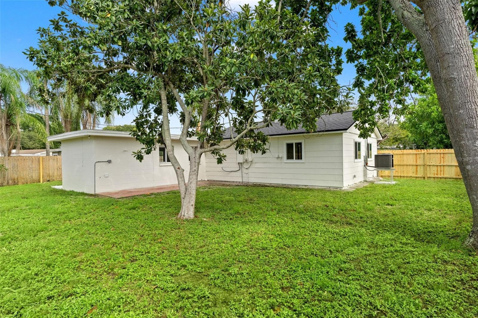Single Family Residence at 6810 13TH ST N, ST PETERSBURG, photo 26 of 32