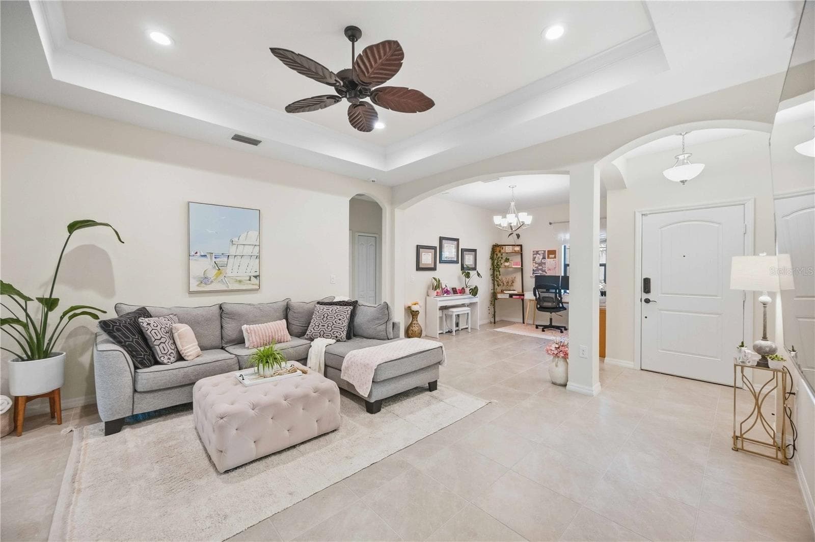 Single Family Residence at 216 MARCHENO WAY, NORTH VENICE, photo 19 of 63