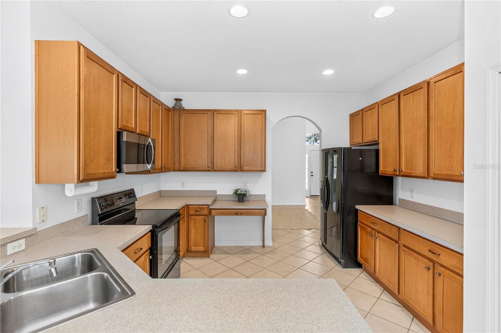 Single Family Residence at 330 LAKE AMBERLEIGH DR, WINTER GARDEN, photo 17 of 100