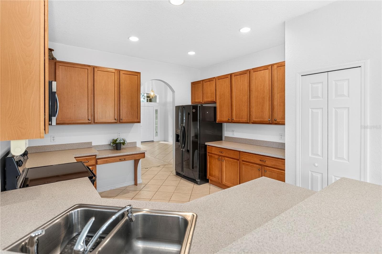 Single Family Residence at 330 LAKE AMBERLEIGH DR, WINTER GARDEN, photo 21 of 100