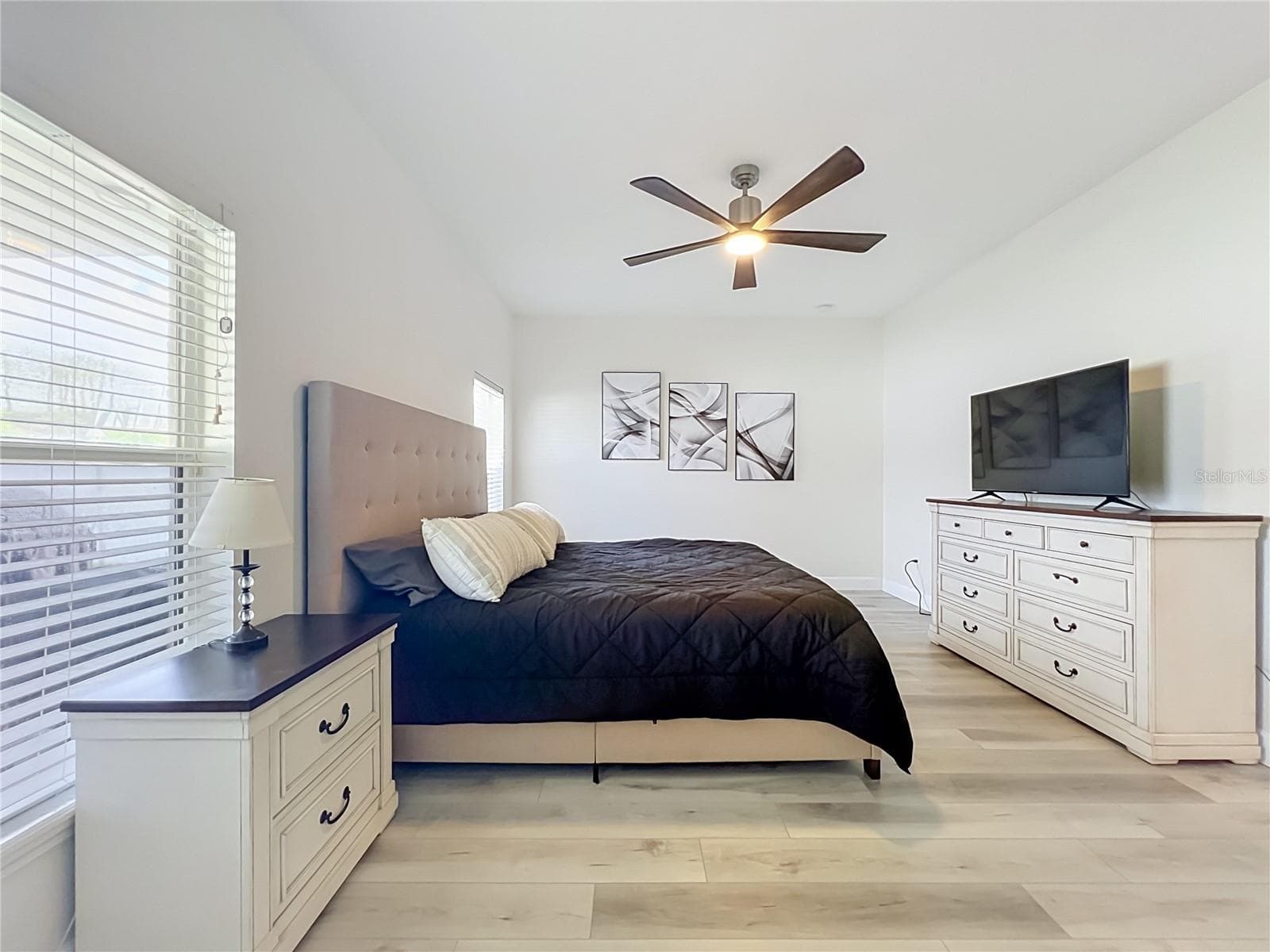 Single Family Residence at 2271 CRYSTAL FALLS WAY, ORLANDO, photo 26 of 40