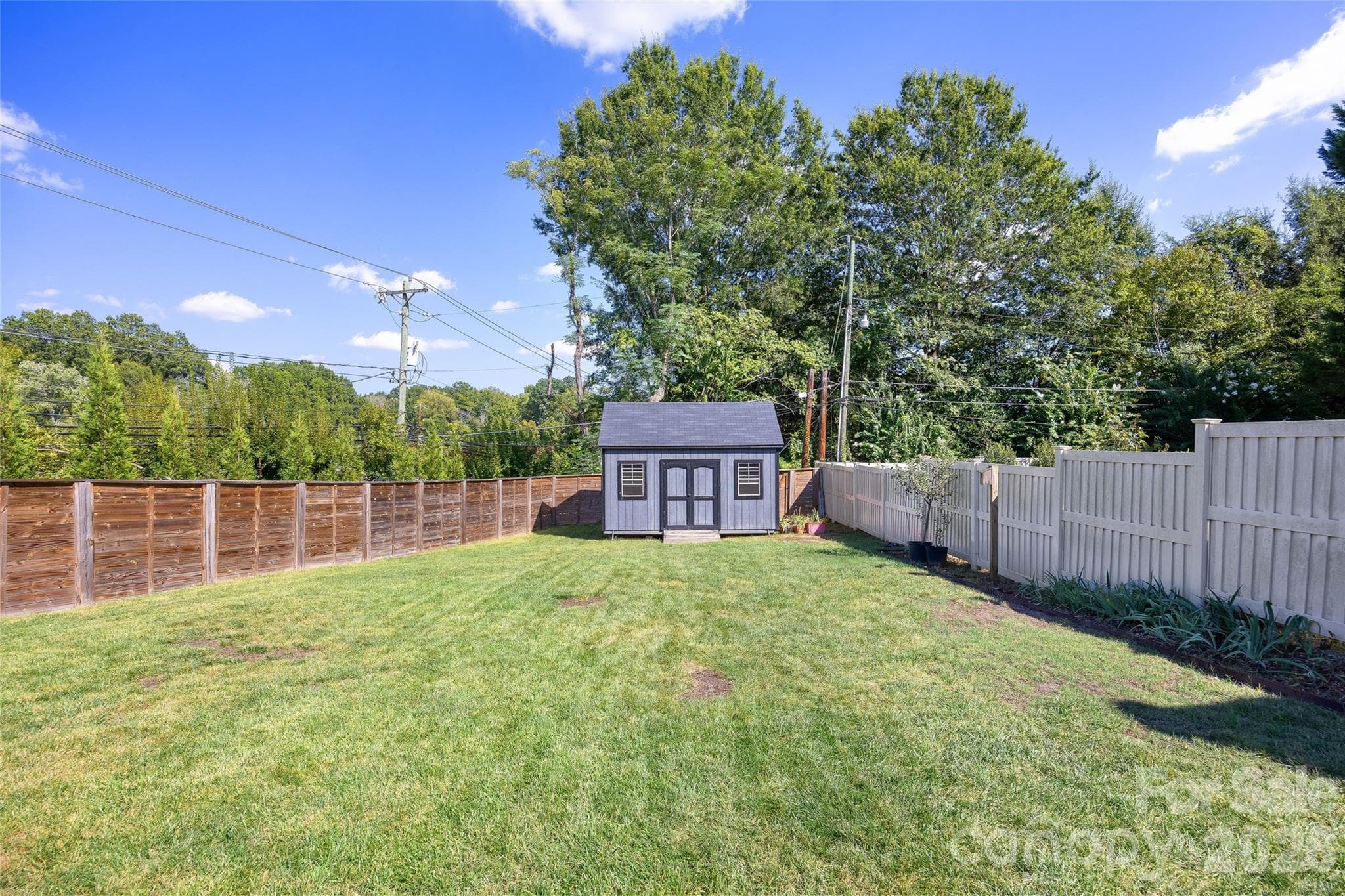 Single Family Residence at 1518 Ivey Drive, Charlotte, photo 45 of 48