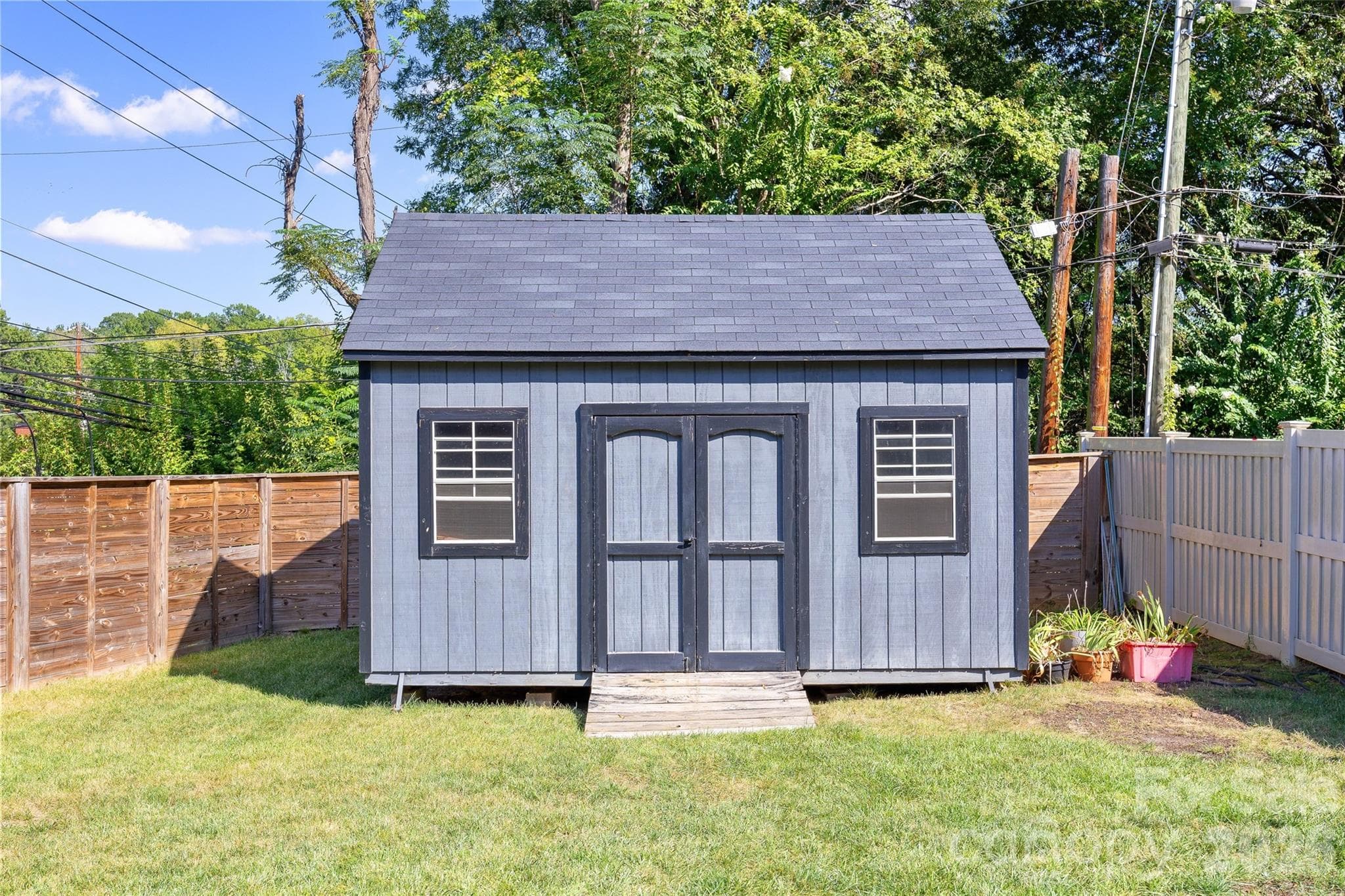 Single Family Residence at 1518 Ivey Drive, Charlotte, photo 46 of 48