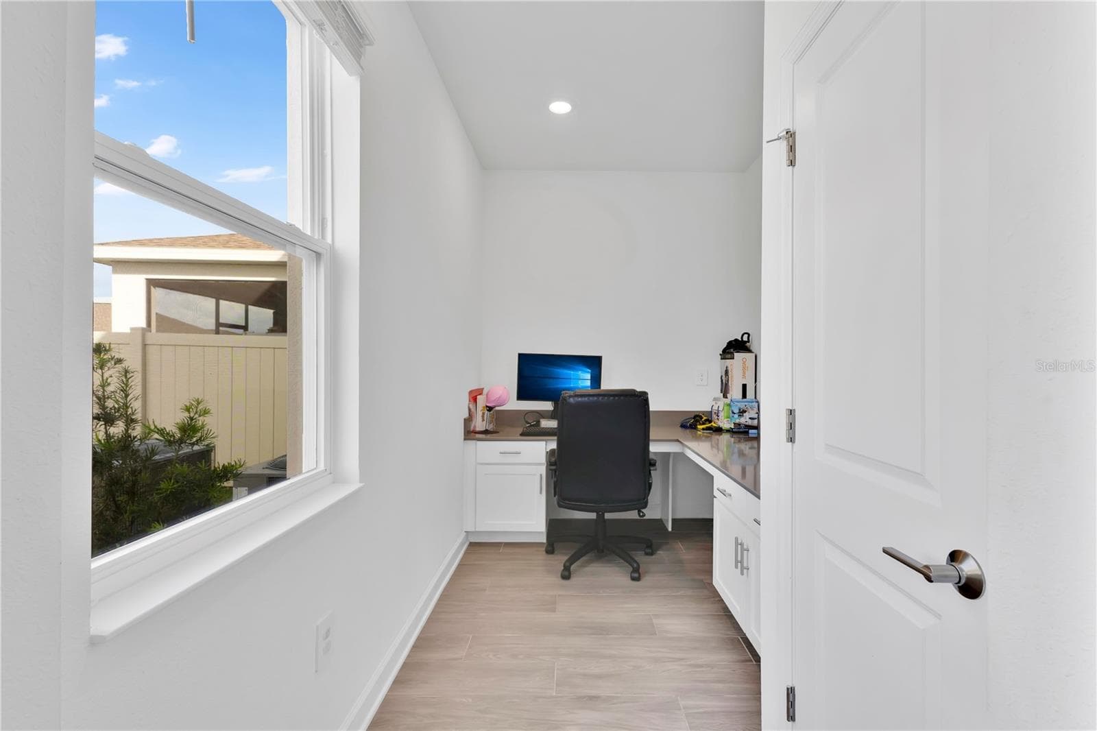 Single Family Residence at 2478 RELAXING LN, KISSIMMEE, photo 12 of 36