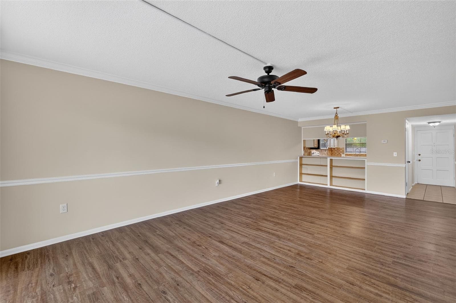 Condominium at 101 N GRANDVIEW ST #111, MOUNT DORA, photo 15 of 59