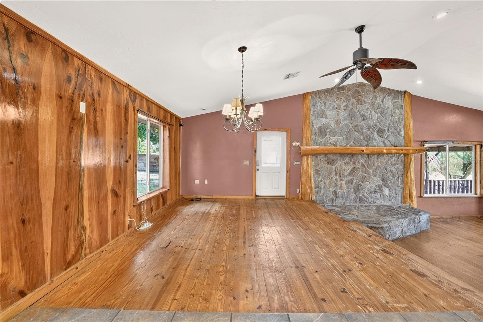 Single Family Residence at 5151 NE 124TH TER, WILLISTON, photo 26 of 64