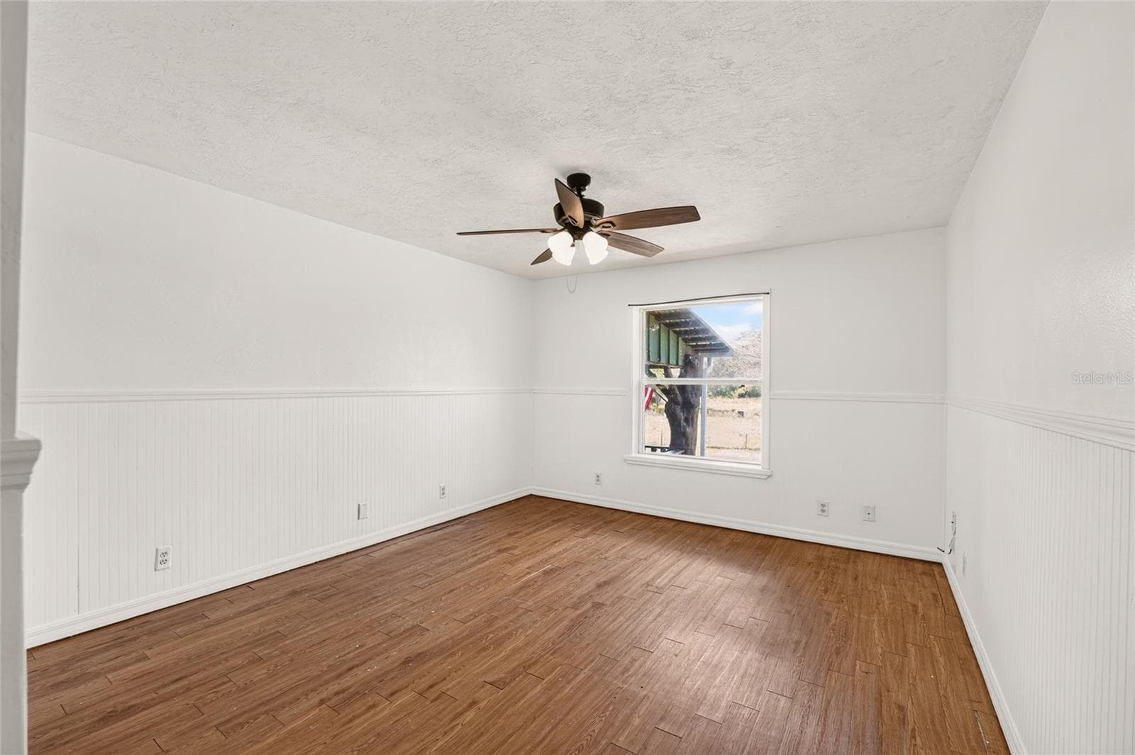 Single Family Residence at 5151 NE 124TH TER, WILLISTON, photo 32 of 64