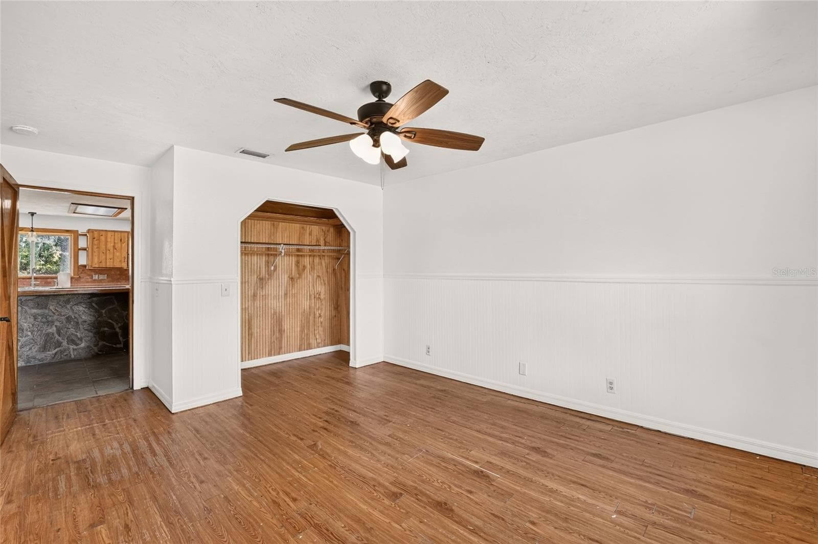 Single Family Residence at 5151 NE 124TH TER, WILLISTON, photo 33 of 64