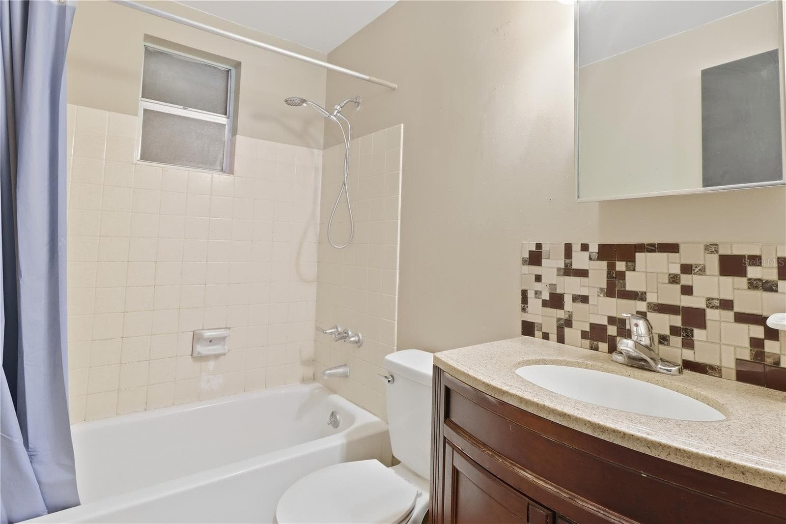 Guest Bathroom - 3770 SW 147TH LANE RD, OCALA