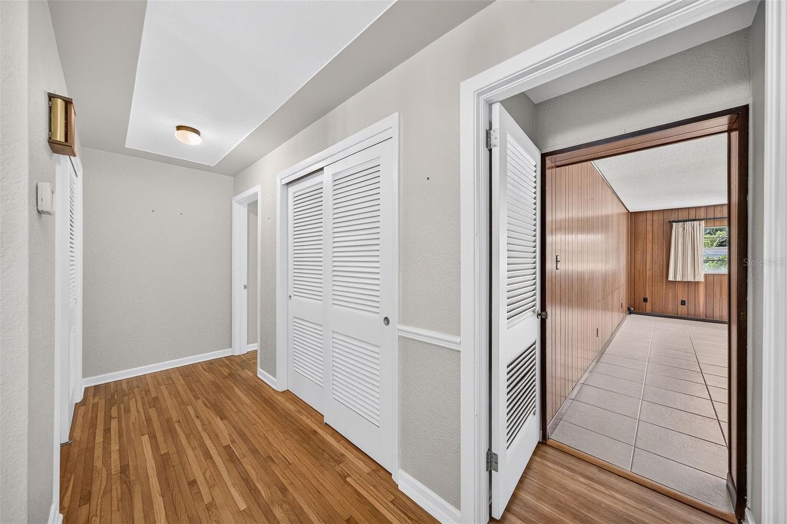 Generous storage in hallway. - 3206 ARDSLEY DR, ORLANDO