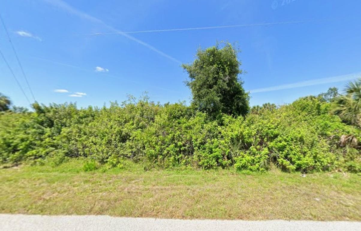 Land at 7009 MANNIZ RD, PORT CHARLOTTE, photo 3 of 3