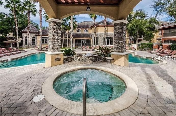 Condominium at 2209 PORTOFINO PL #2516, PALM HARBOR, photo 35 of 43