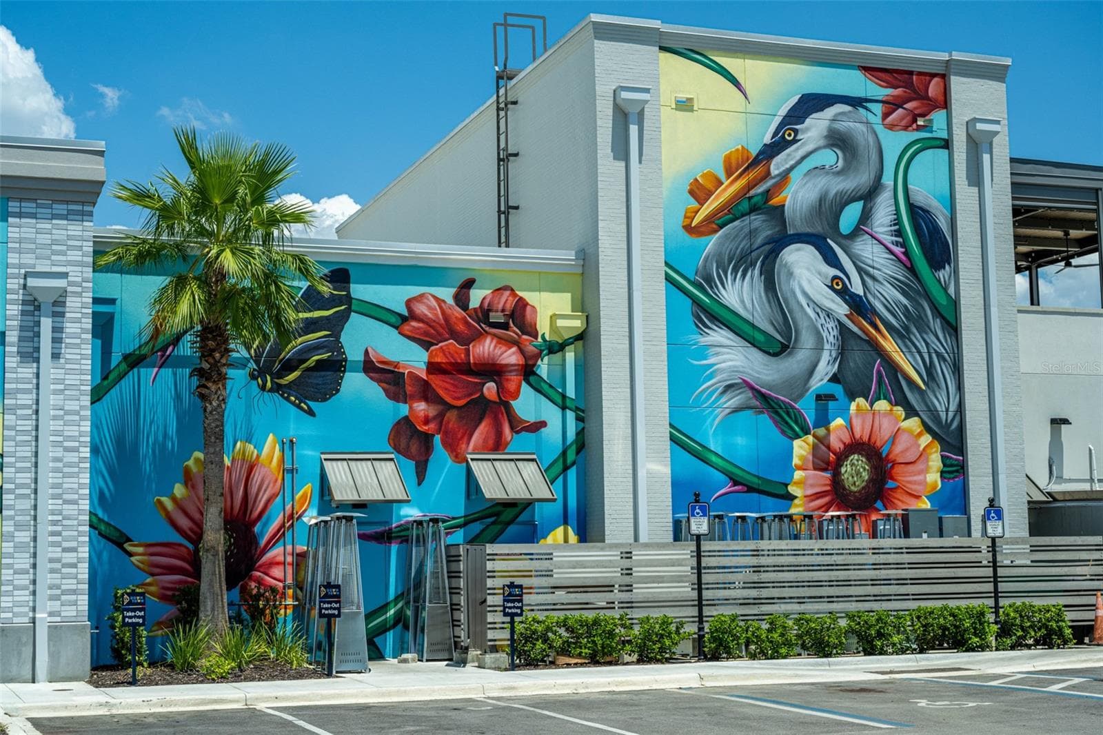 Murals in Wellen Park - 13825 KARINA ST, VENICE