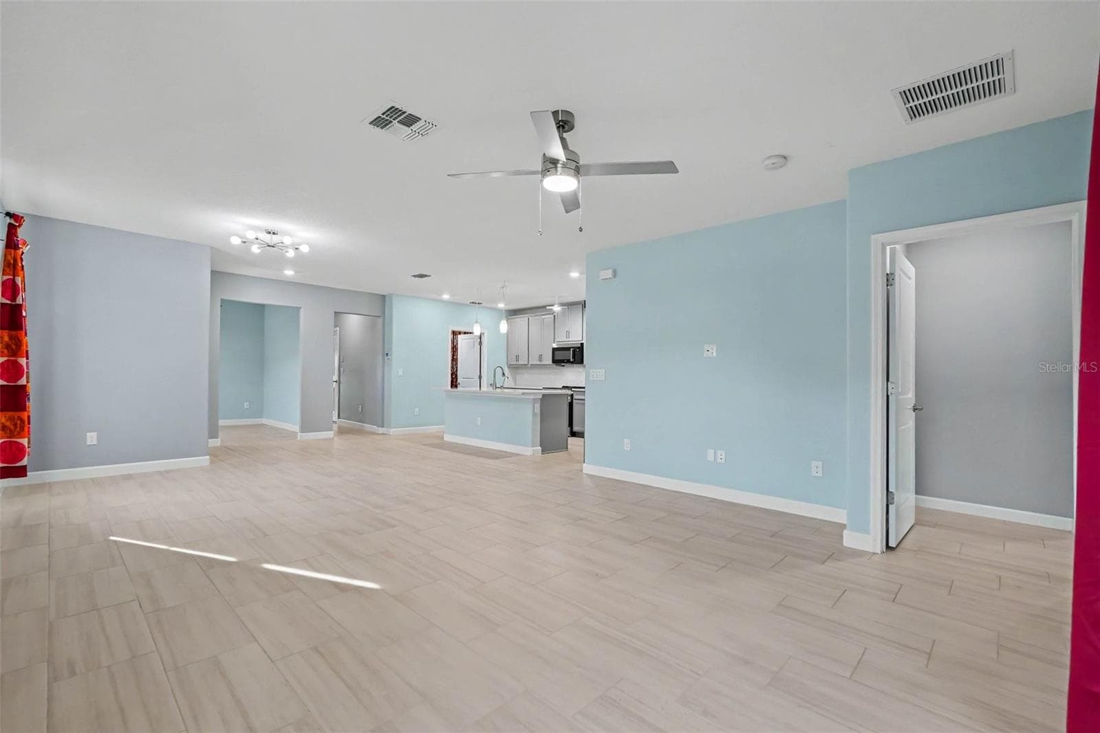 Single Family Residence at 31310 CABANA RYE AVE, SAN ANTONIO, photo 9 of 23