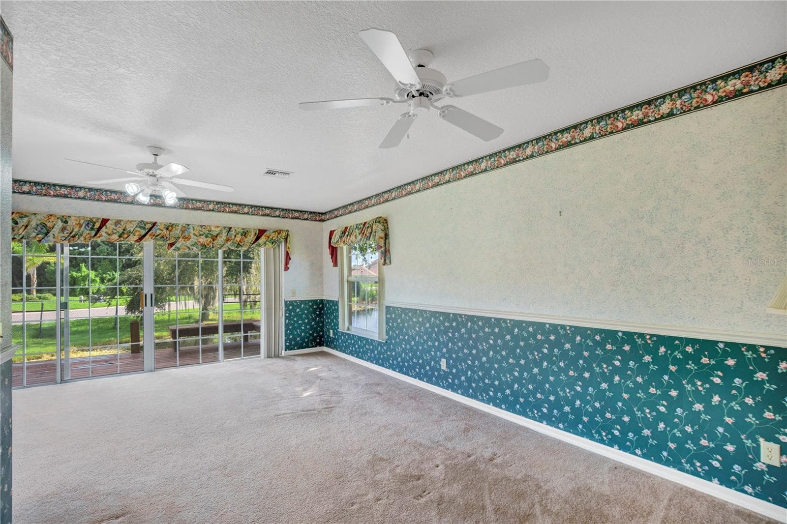 Single Family Residence at 742 SANTA MARIA DR, WINTER HAVEN, photo 39 of 59