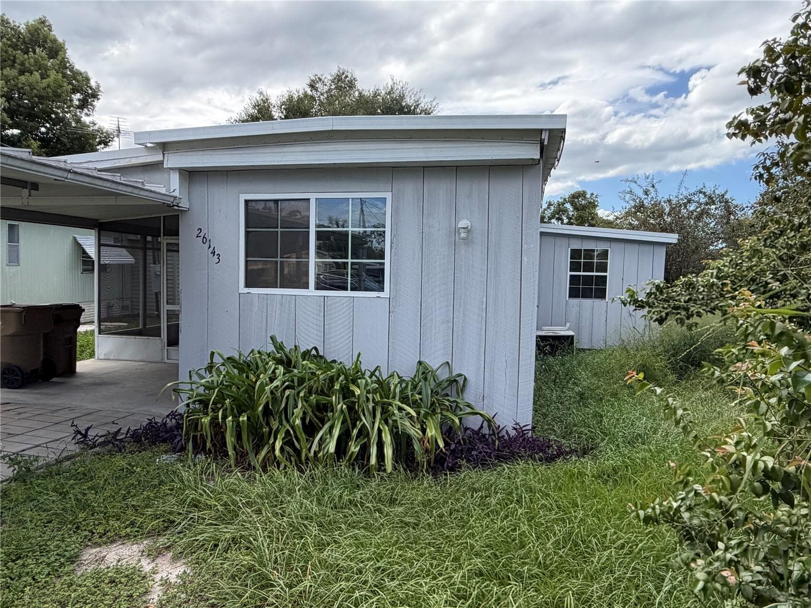 view from the east - 26143 ROSE LN, ASTATULA