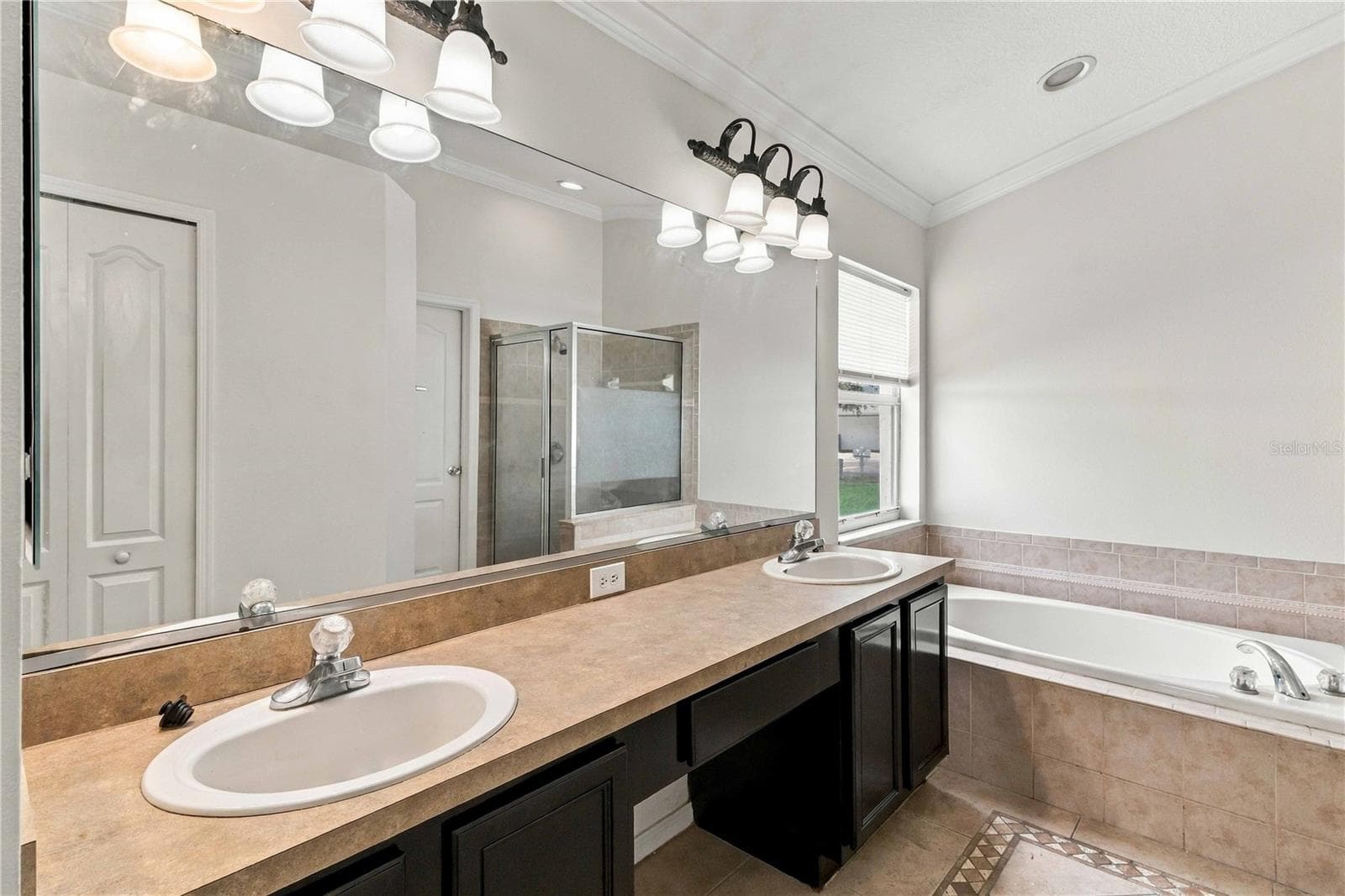 Single Family Residence at 12321 ADVENTURE DR, RIVERVIEW, photo 20 of 48