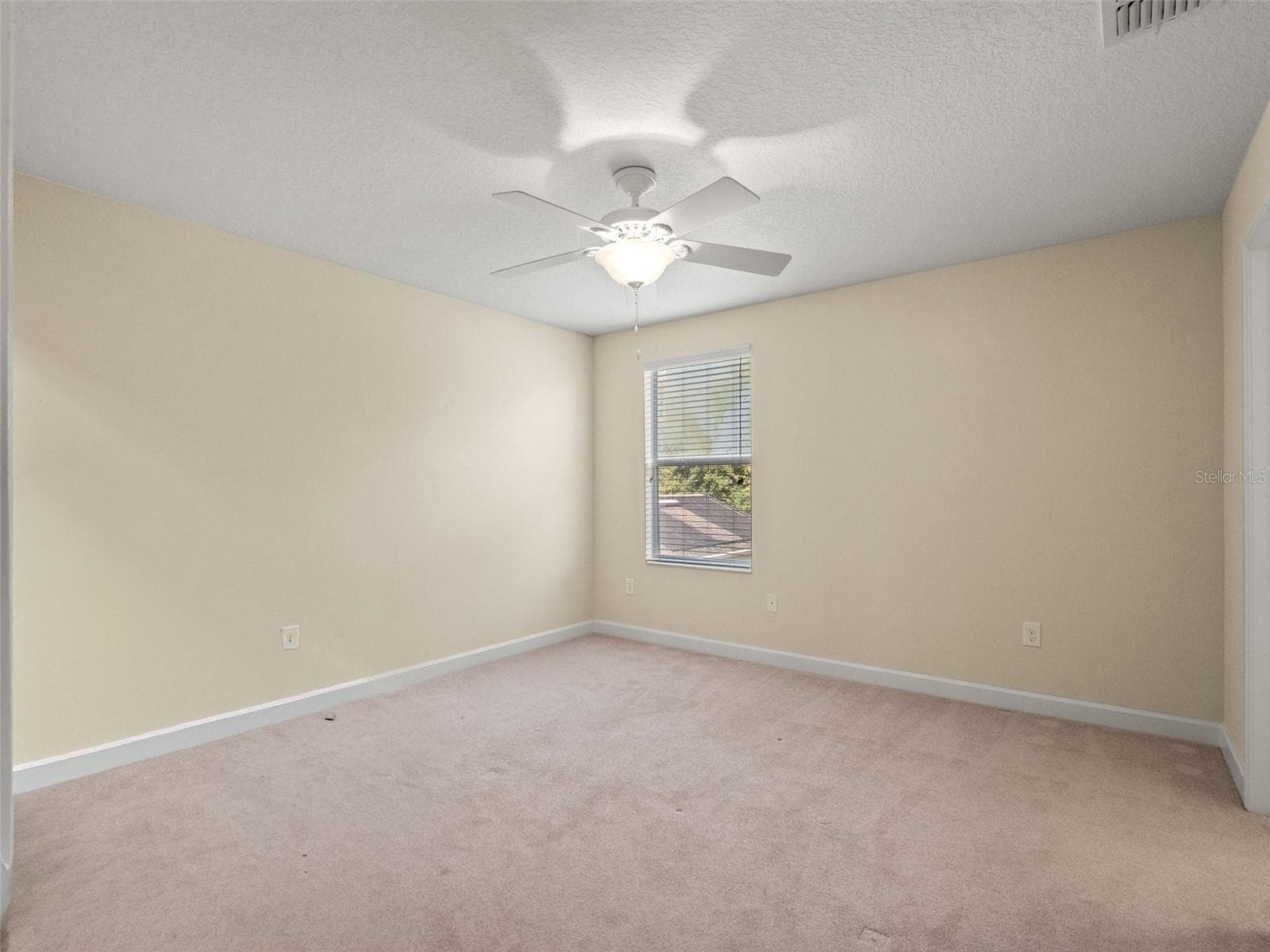 Single Family Residence at 6158 MERIWETHER CRES, WINTER GARDEN, photo 36 of 57