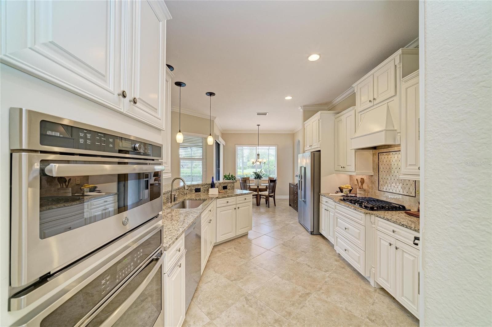 Single Family Residence at 13213 BRIDGEPORT XING, BRADENTON, photo 28 of 47