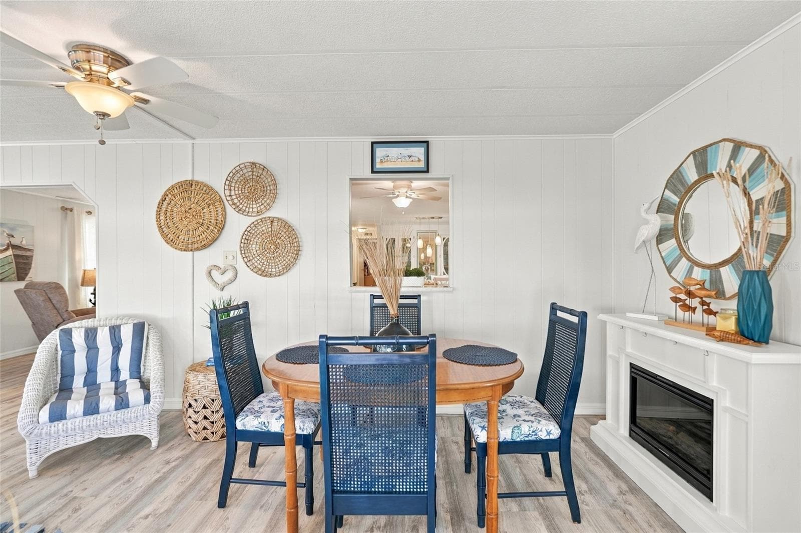 Manufactured Home at 17 LAFITTE DR, NOKOMIS, photo 3 of 36