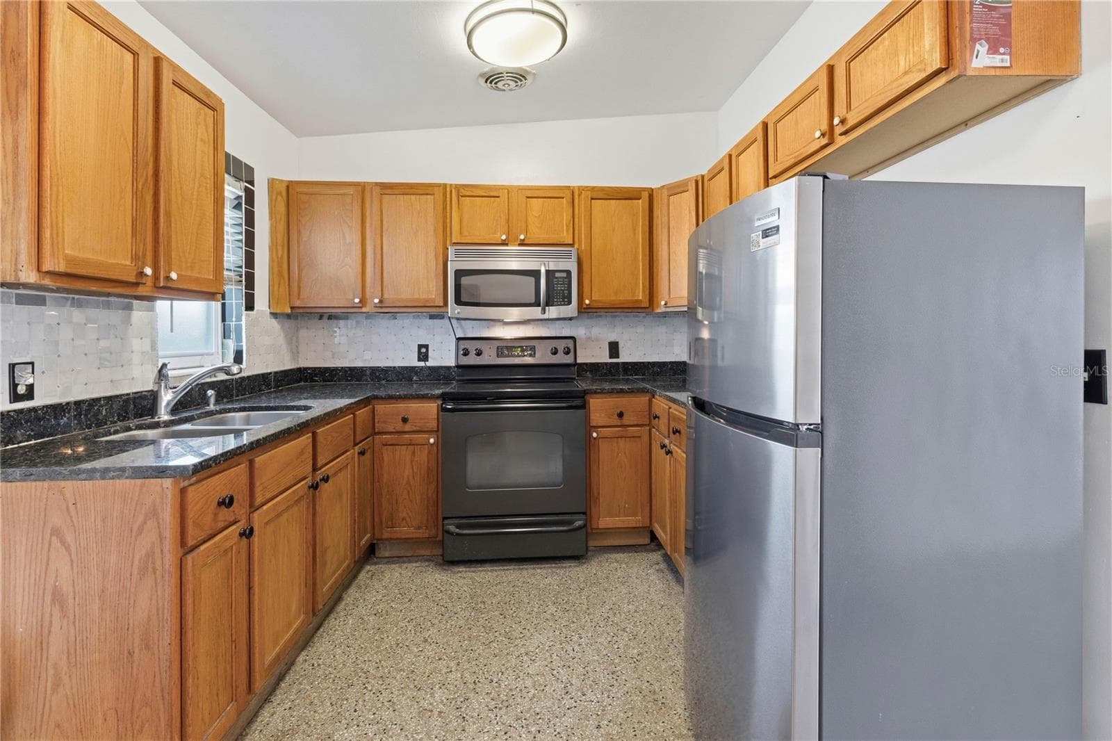Kitchen - 3003 DREWERY AVE, LAKELAND