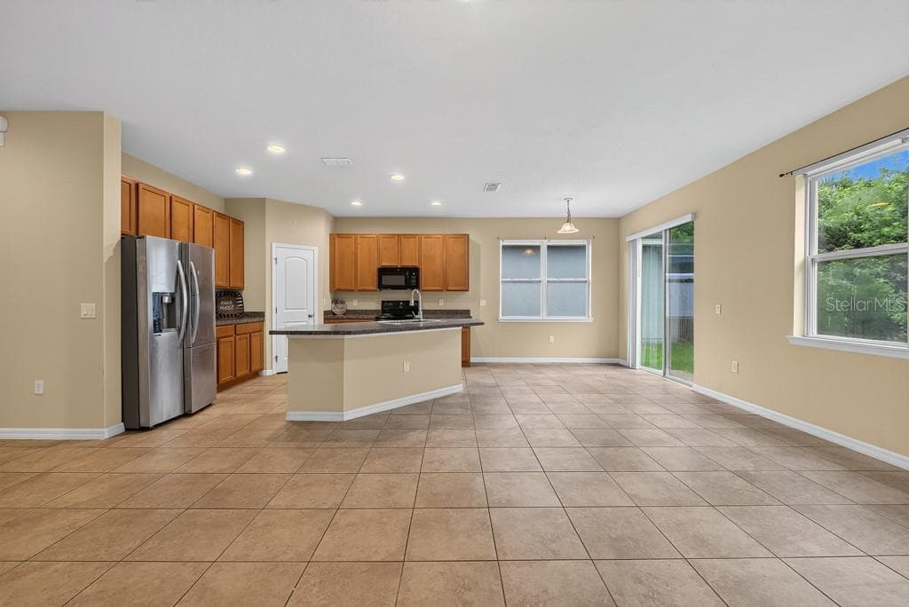 Single Family Residence at 11601 TANGLE STONE DR, GIBSONTON, photo 10 of 54