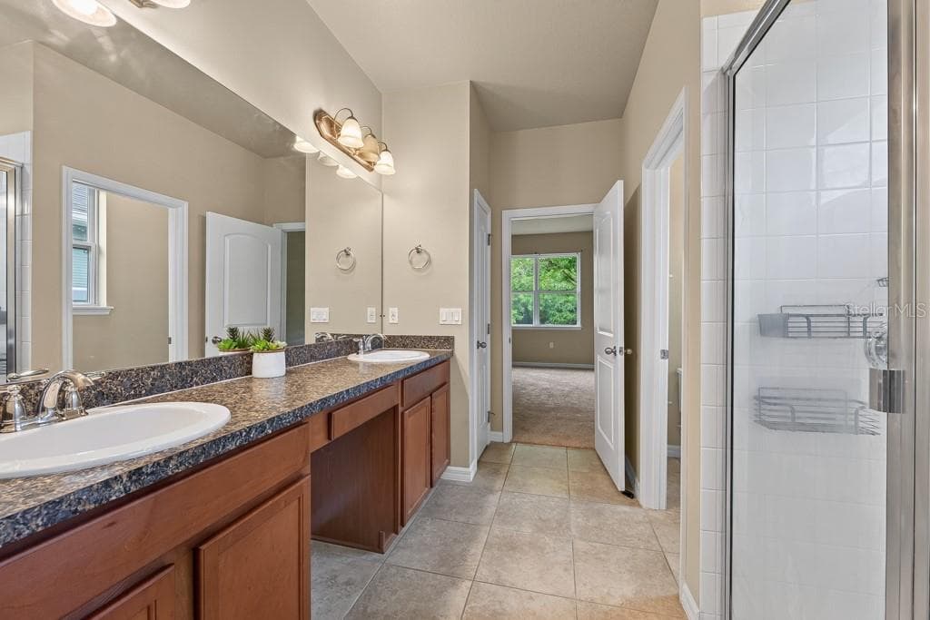 Single Family Residence at 11601 TANGLE STONE DR, GIBSONTON, photo 28 of 54