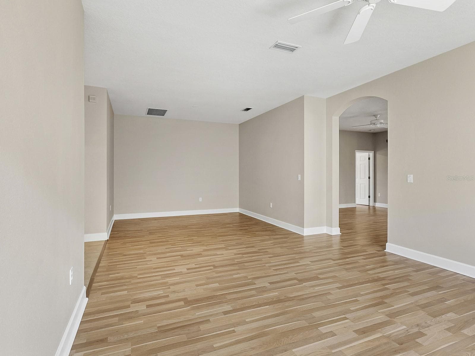 Single Family Residence at 20580 PEZZANA DR, VENICE, photo 12 of 53