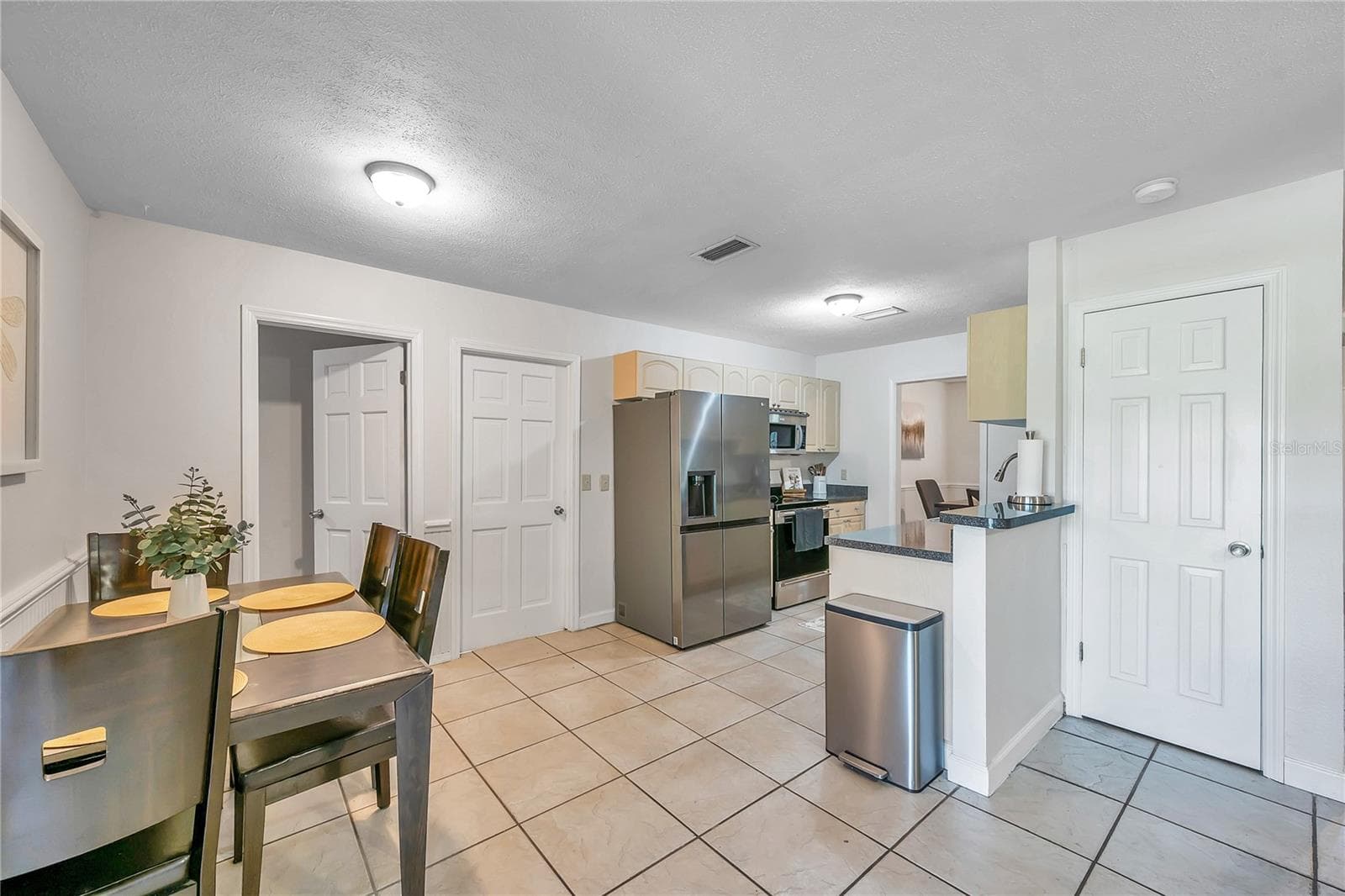Single Family Residence at 7405 WILLIAMS RD, SEFFNER, photo 27 of 94
